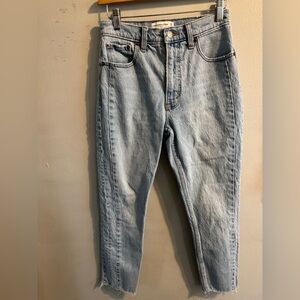 Abercrombie & Fitch The skinny High Rise size 2 SHORT